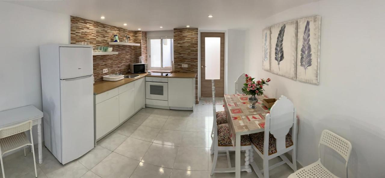 Orange Apartments อาลิกันเต ภายนอก รูปภาพ