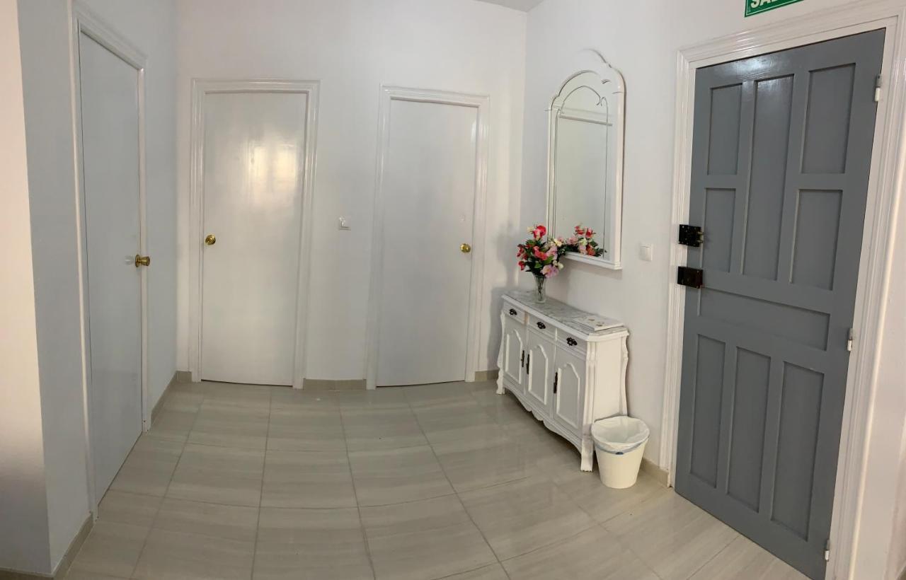 Orange Apartments อาลิกันเต ภายนอก รูปภาพ