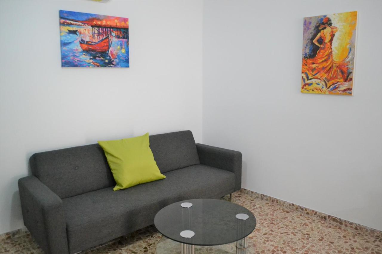 Orange Apartments อาลิกันเต ภายนอก รูปภาพ