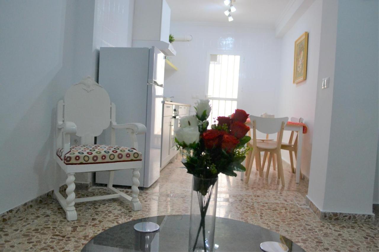 Orange Apartments อาลิกันเต ภายนอก รูปภาพ