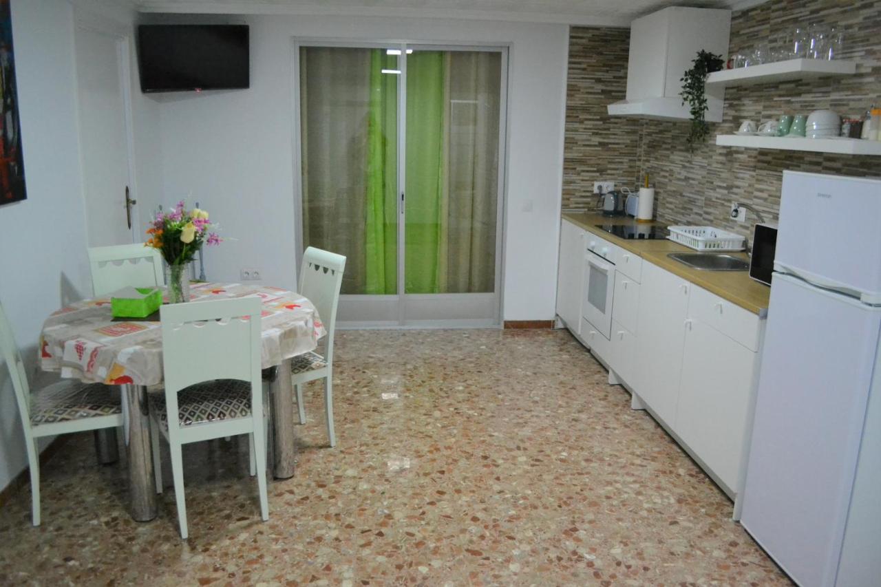 Orange Apartments อาลิกันเต ภายนอก รูปภาพ